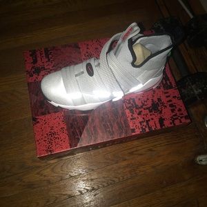 Solider silver bullet “brand new”not worn